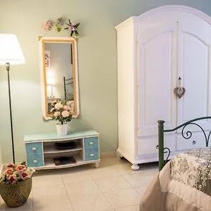 Appartamento Little House Camilla, Napoli